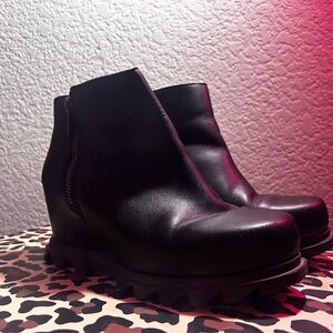 Black Ankle Boots
